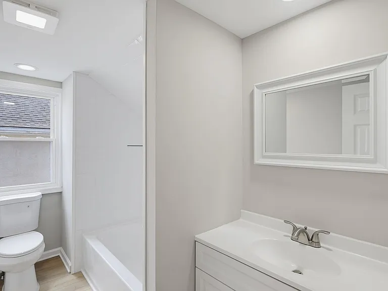 837 Virginia Ave — Photo 30