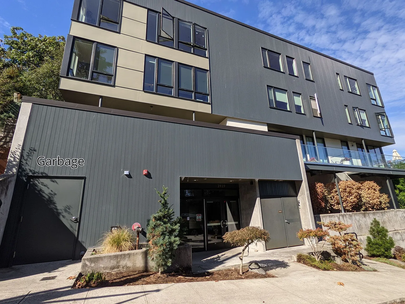 Viewpoint Terrace Apartments — Photo 4