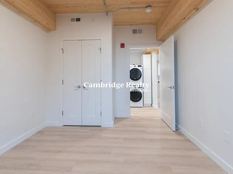 11 Lenox St #401T — Photo 11