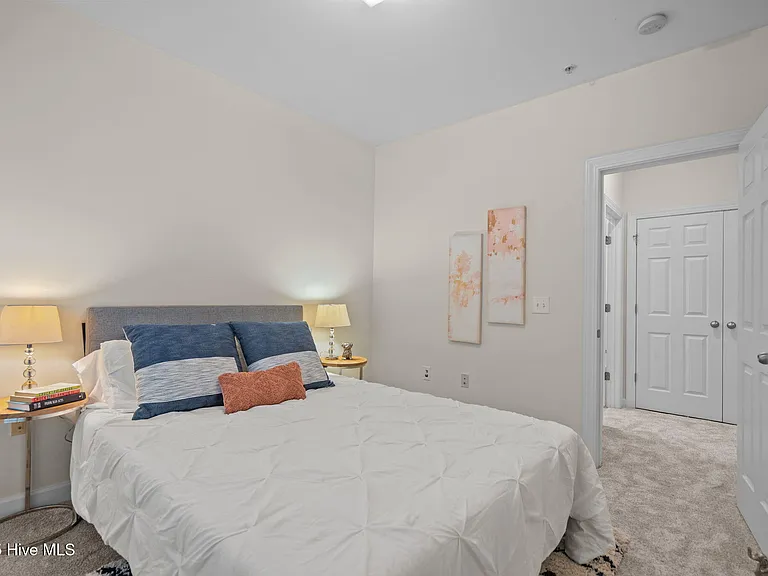 1505 Cadfel Ct #203 — Photo 27