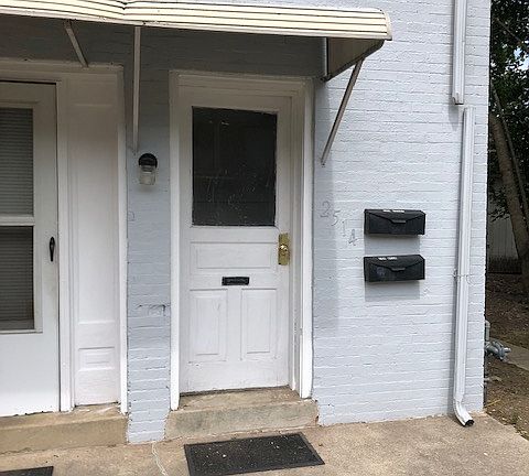2nd image of 2514 Kutztown Rd