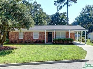 627 Stuart St, Savannah, GA 31405