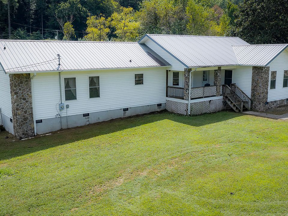 1st image of 114 Fletcher Hooper Road