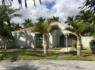 15511 SW 152nd Ter, Miami, FL 33187