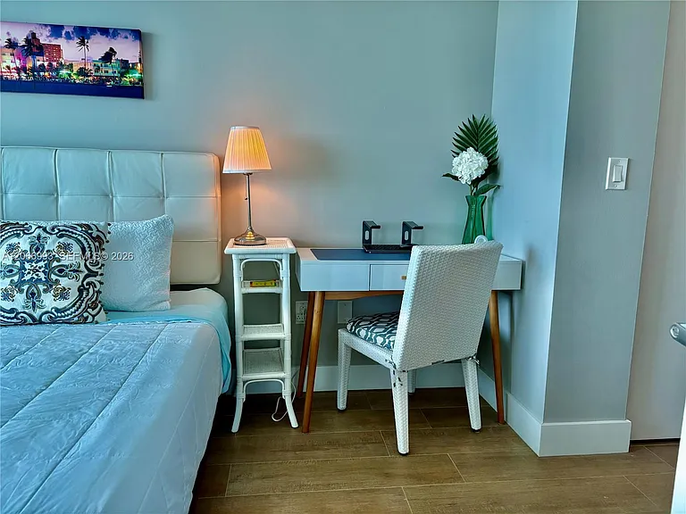 1800 N Bayshore Dr #4209 — Photo 54