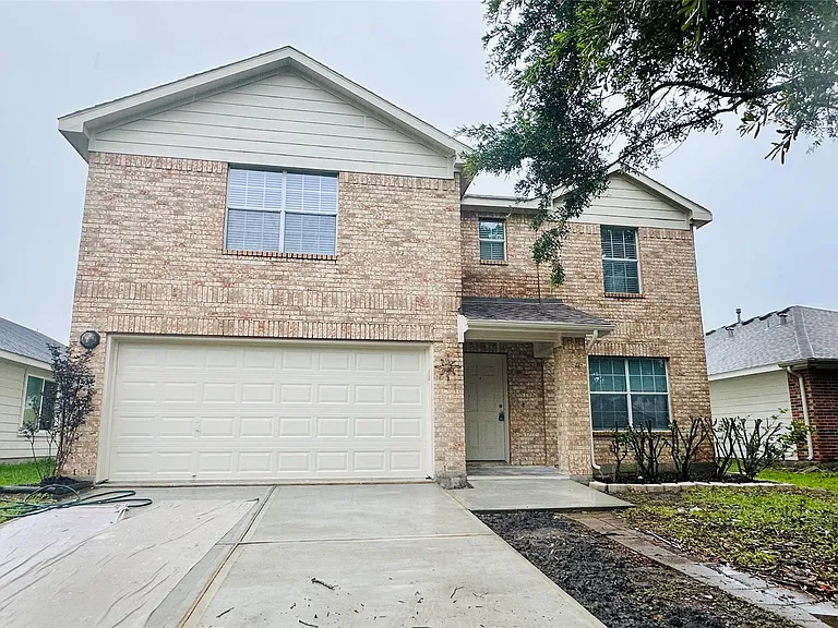 3514 Benjamin Franklin Ln — Photo 2