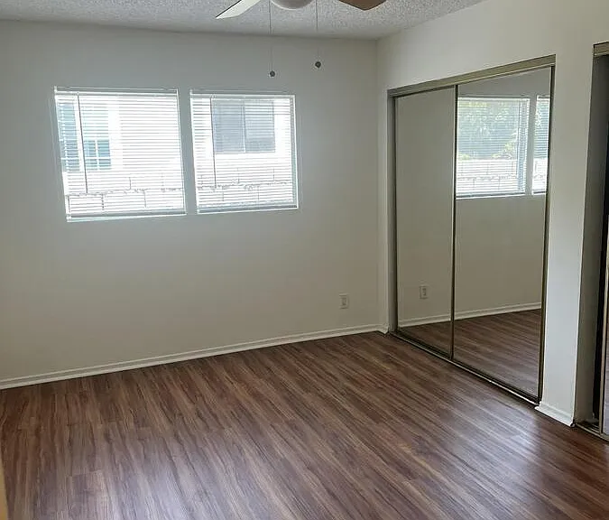 1900 Dracena Dr #1 — Photo 12