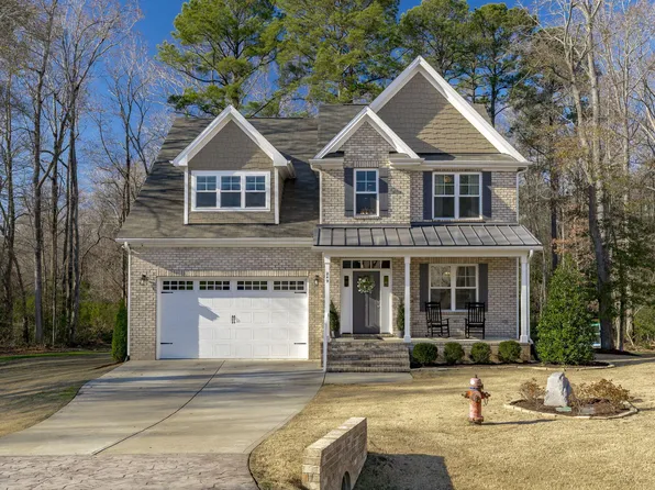 249 W Paige Wynd Dr, Angier, NC 27501