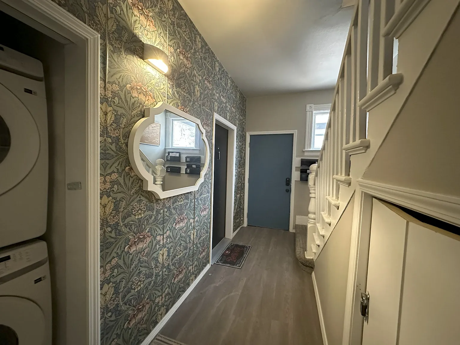 302 N Spring Ave — Photo 3