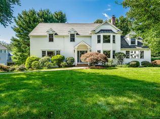 85 Evelyn St, Southport, CT 06890