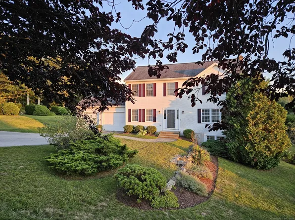 7 Skyview Drive, Colchester, CT 06415