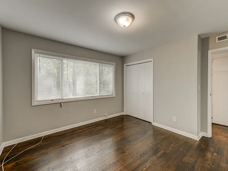 3547 Glenwood Rd #A — Photo 8
