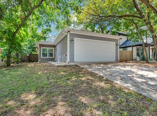 116 W Bond St, Denison, TX 75021