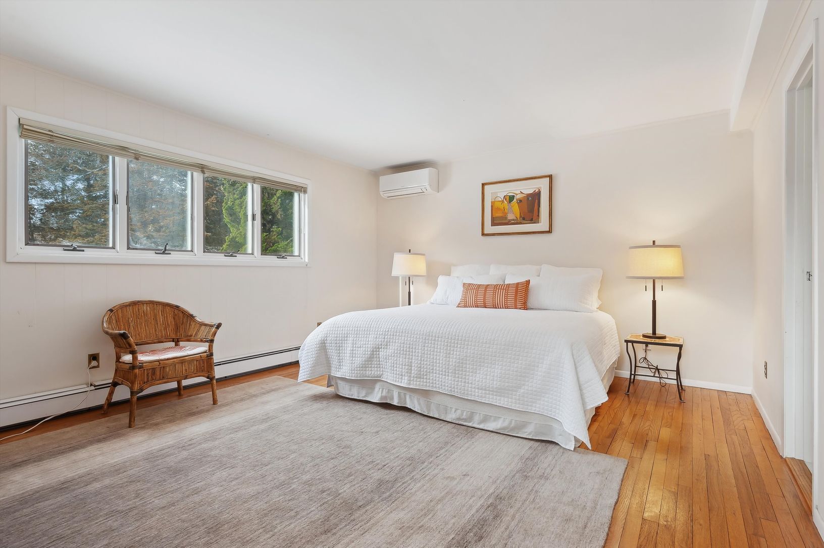  1st Floor King Suite