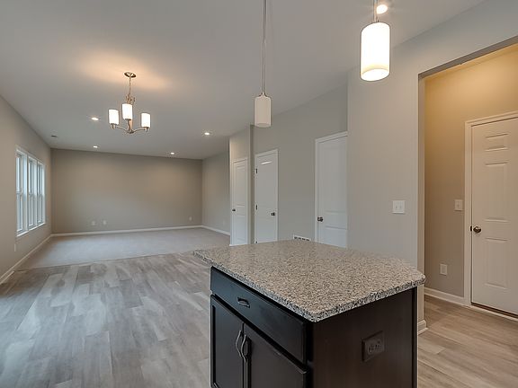 5th image of 9600 Sweetwater Ln