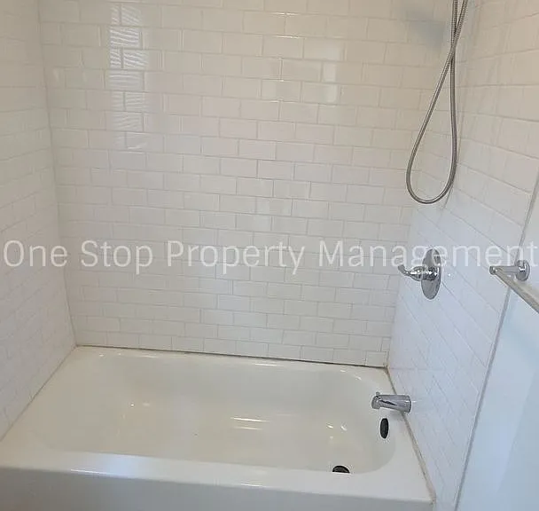 807 S Hardy Ave #A — Photo 12