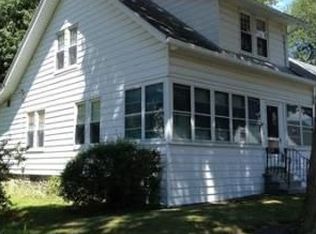 16 Reed St, Worcester, MA 01602