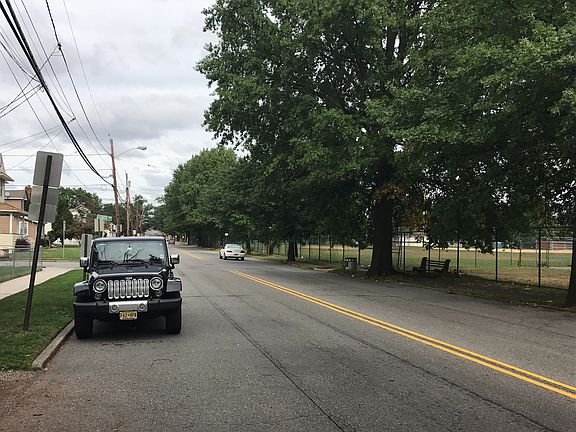 Exterior Neighborhood (street photo)