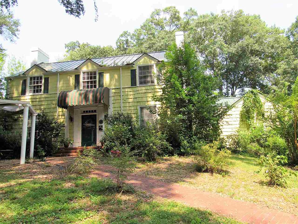 1st image of 521 Sherwood Cir