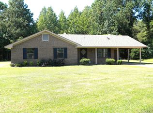 111 Military Chapel Ln, Steens, MS 39766