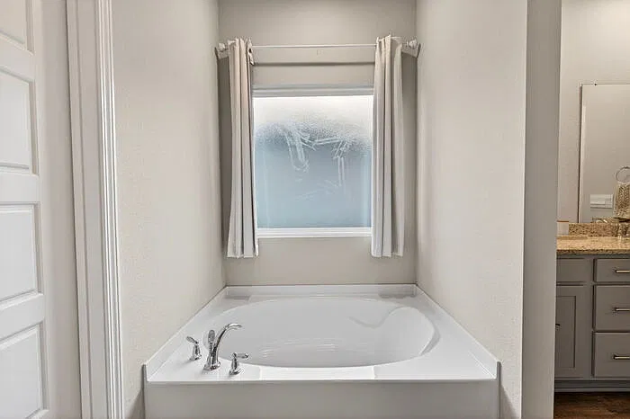 8009 Crawford Dr — Photo 23