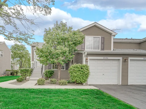 2136 Southwind Cir, Schaumburg, IL 60194
