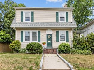 100 Paine Ave, Cranston, RI 02910