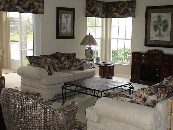 living room / great room