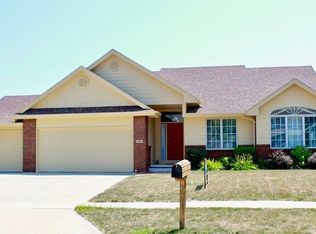 3611 SW 36th St, Des Moines, IA 50321