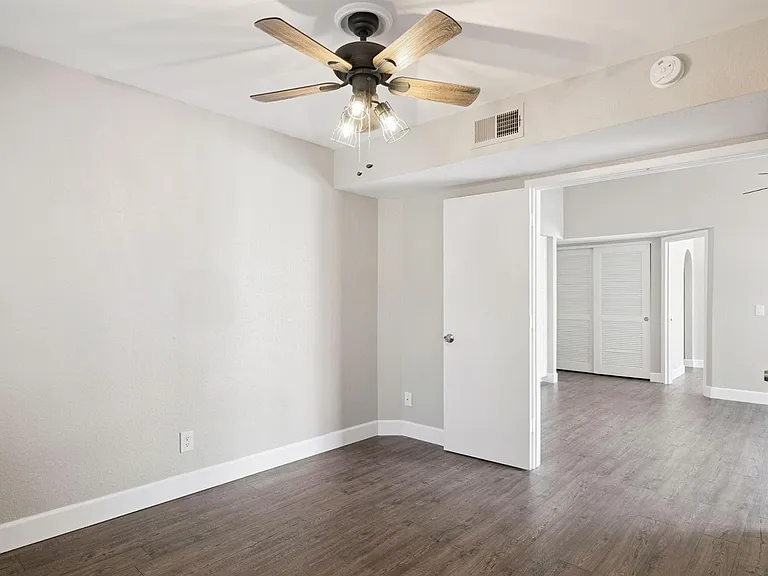 1905 E University Dr #210 — Photo 30