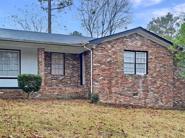 2566 Old Holton Rd, Macon, GA 31204