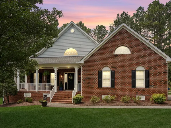 5056 Kings Pond Ct, Providence Forge, VA 23140