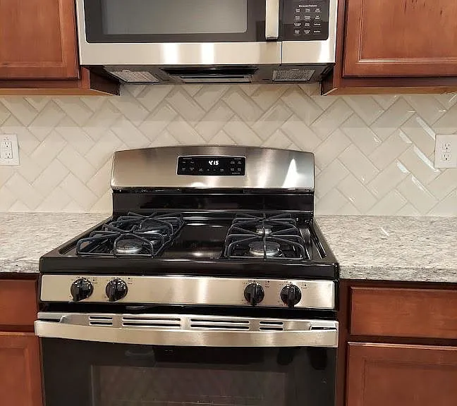 121 W Seaside Dr — Photo 8