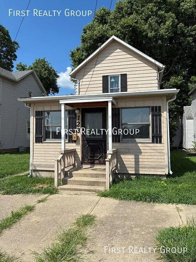 1 Bedroom Downstairs Apartment for Rent in Franklin — Photo 1