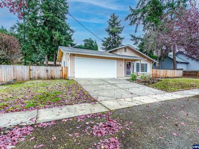 826 Oak St, Brownsville, OR, 97327
