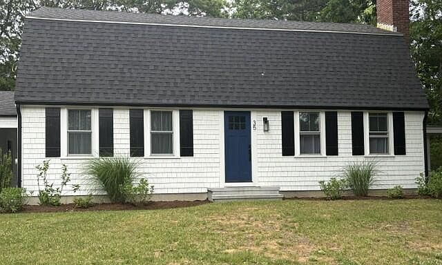 1st image of 35 Stoney Cliff Road