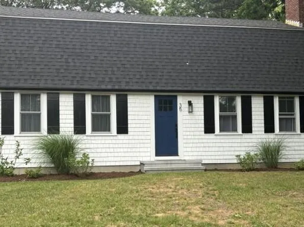 35 Stoney Cliff Road, Centerville, MA 02632