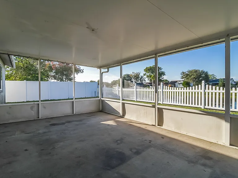 1533 Colony Ave — Photo 15