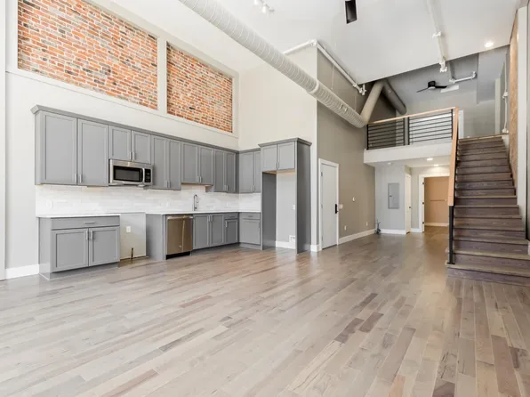 44 N High St #3B, Columbus, OH 43215