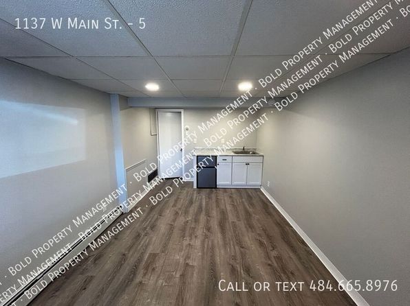 1137 W Main St #5
