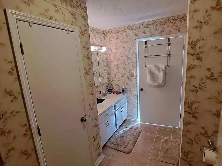 4999 Atkinson Rd #A — Photo 26