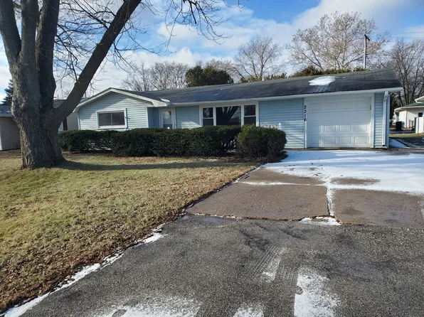2316 11th St, Silvis, IL 61282