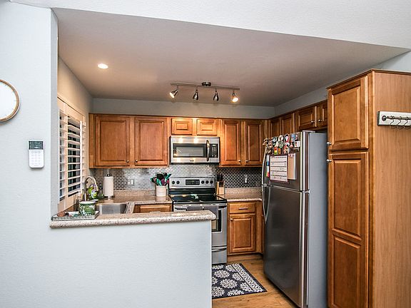4th image of 10055 E Mountainview Lake Dr Unit 2061