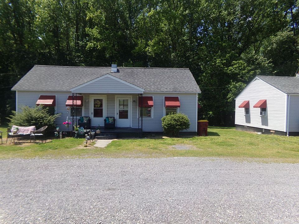2nd image of 2852B County Dr