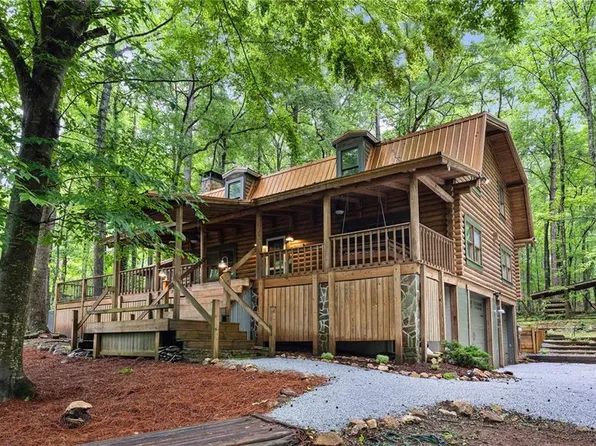 61 Lake Coweta Trl, Newnan, GA 30263