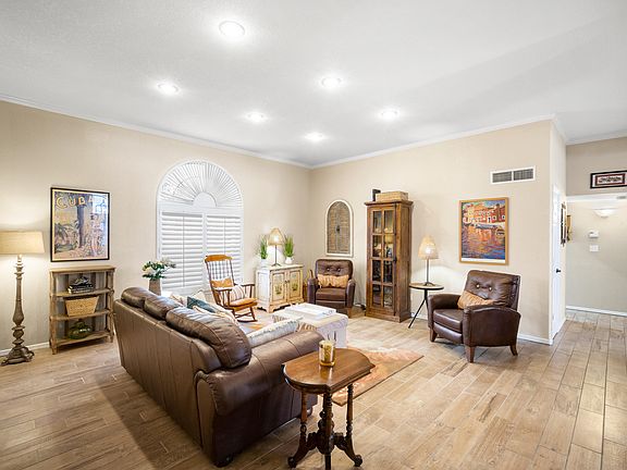 4th image of 1508 Bellview Ct