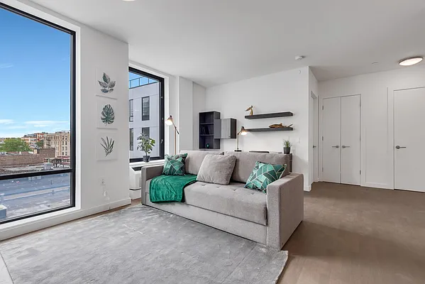 Rented by Modern Spaces | media 12