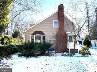 11 Plainsboro Rd, Cranbury, NJ 08512