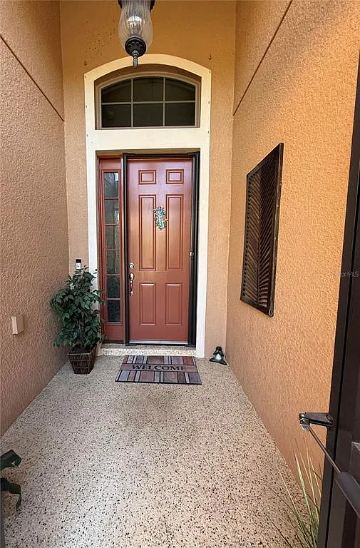 3 bed, 2.0 bath, 2190 sqft, $2,995 — Photo 3