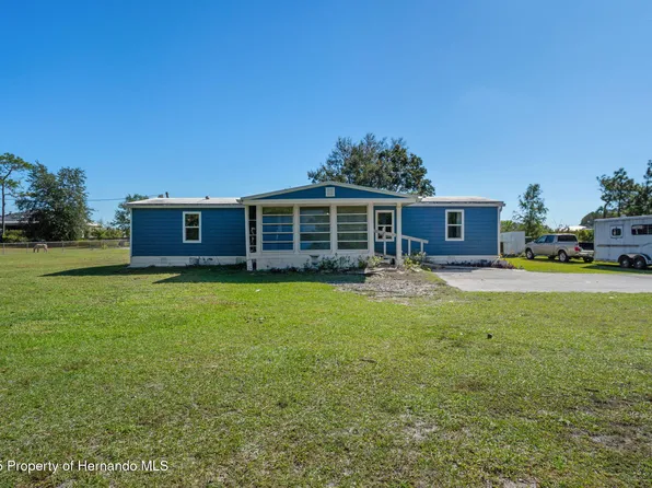 3816 Fox Ridge Blvd, Zephyrhills, FL 33543